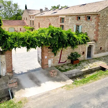 Chateau Lauriga Thuir Buitenkant foto